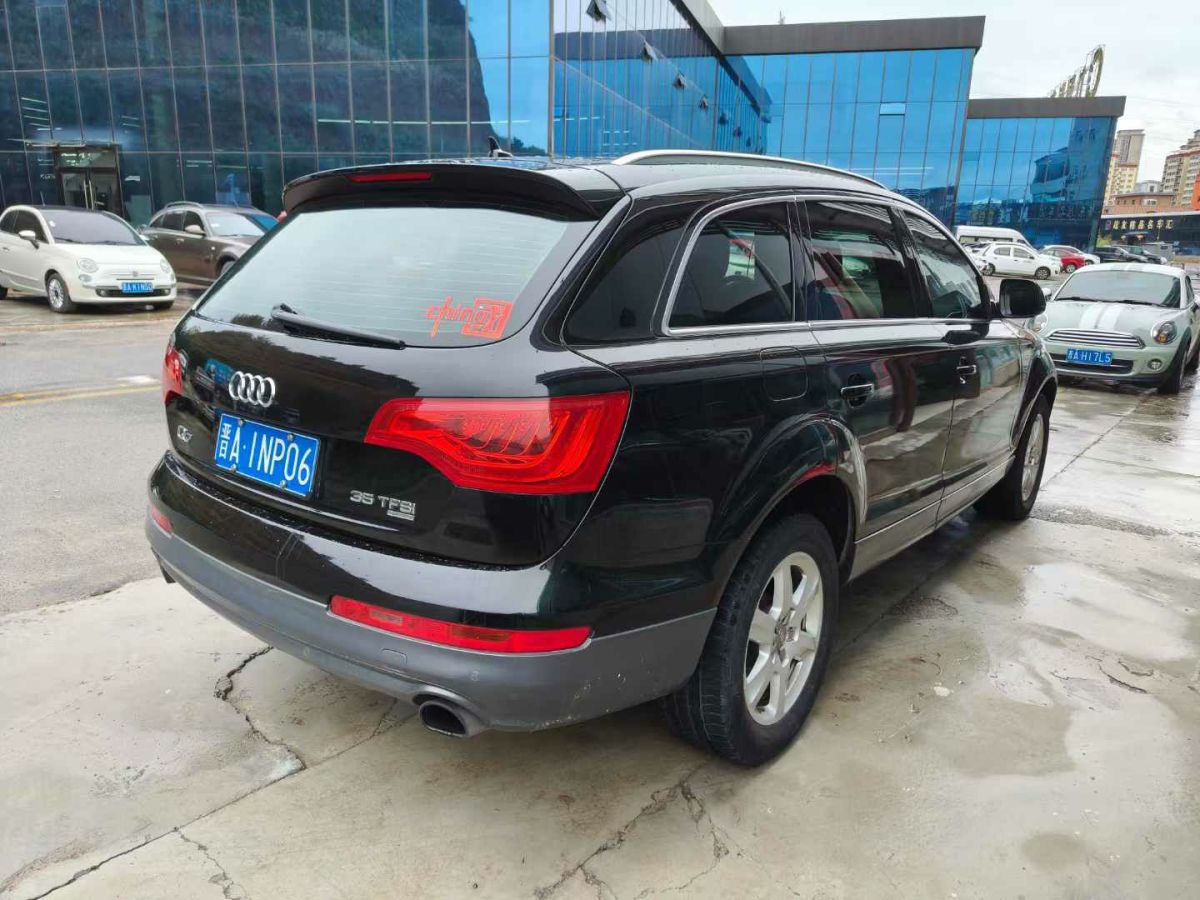 2013年1月奧迪 奧迪Q7  2013款 Q7 35TDI quattro 領(lǐng)先型