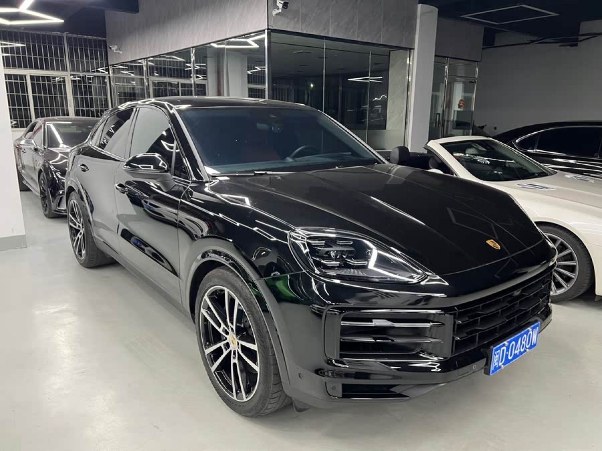 保時(shí)捷 Cayenne  2024款 Cayenne Coupé 3.0T圖片