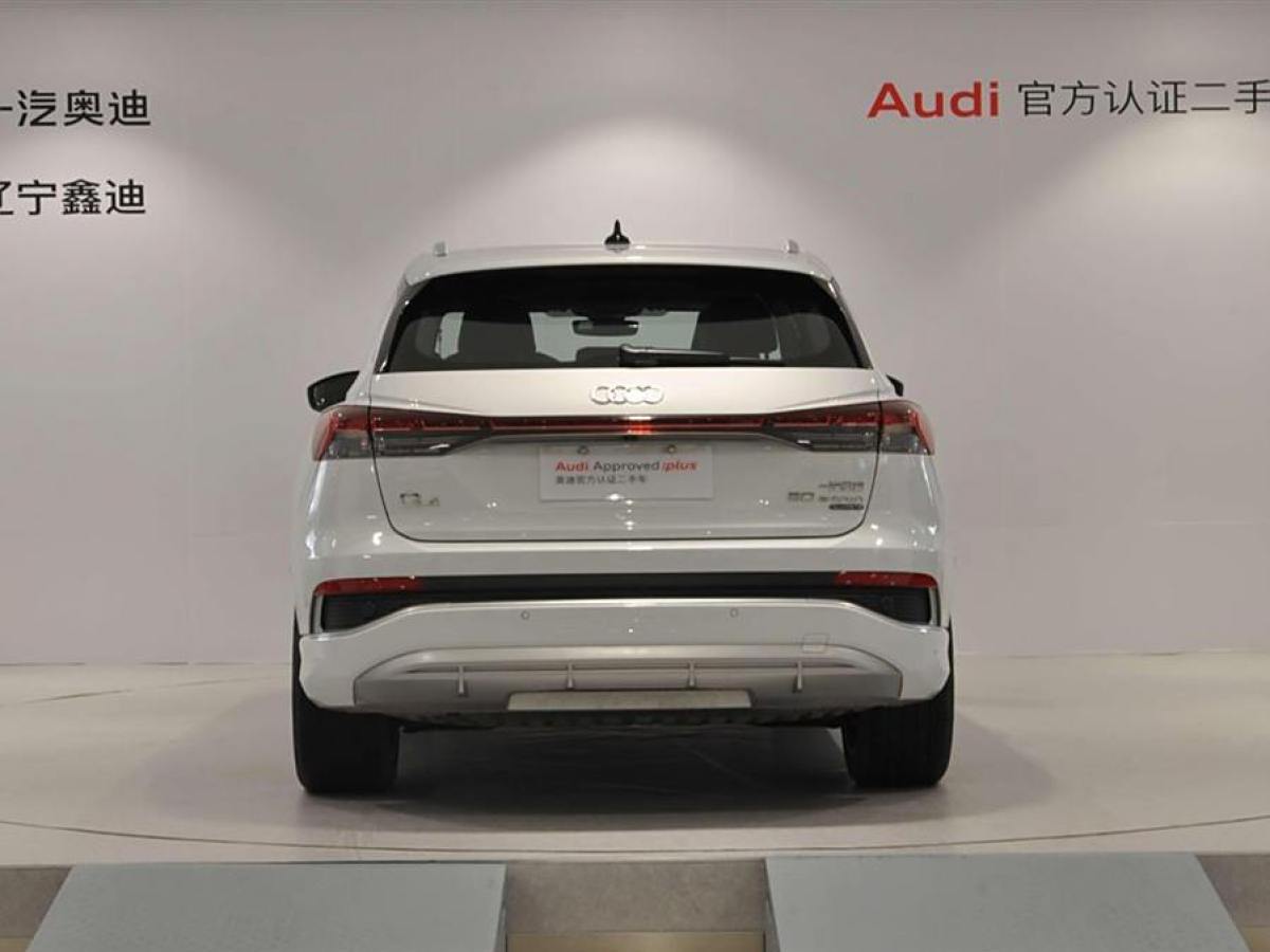 奧迪 奧迪Q4 e-tron  2022款 50 e-tron quattro 創(chuàng)境版圖片