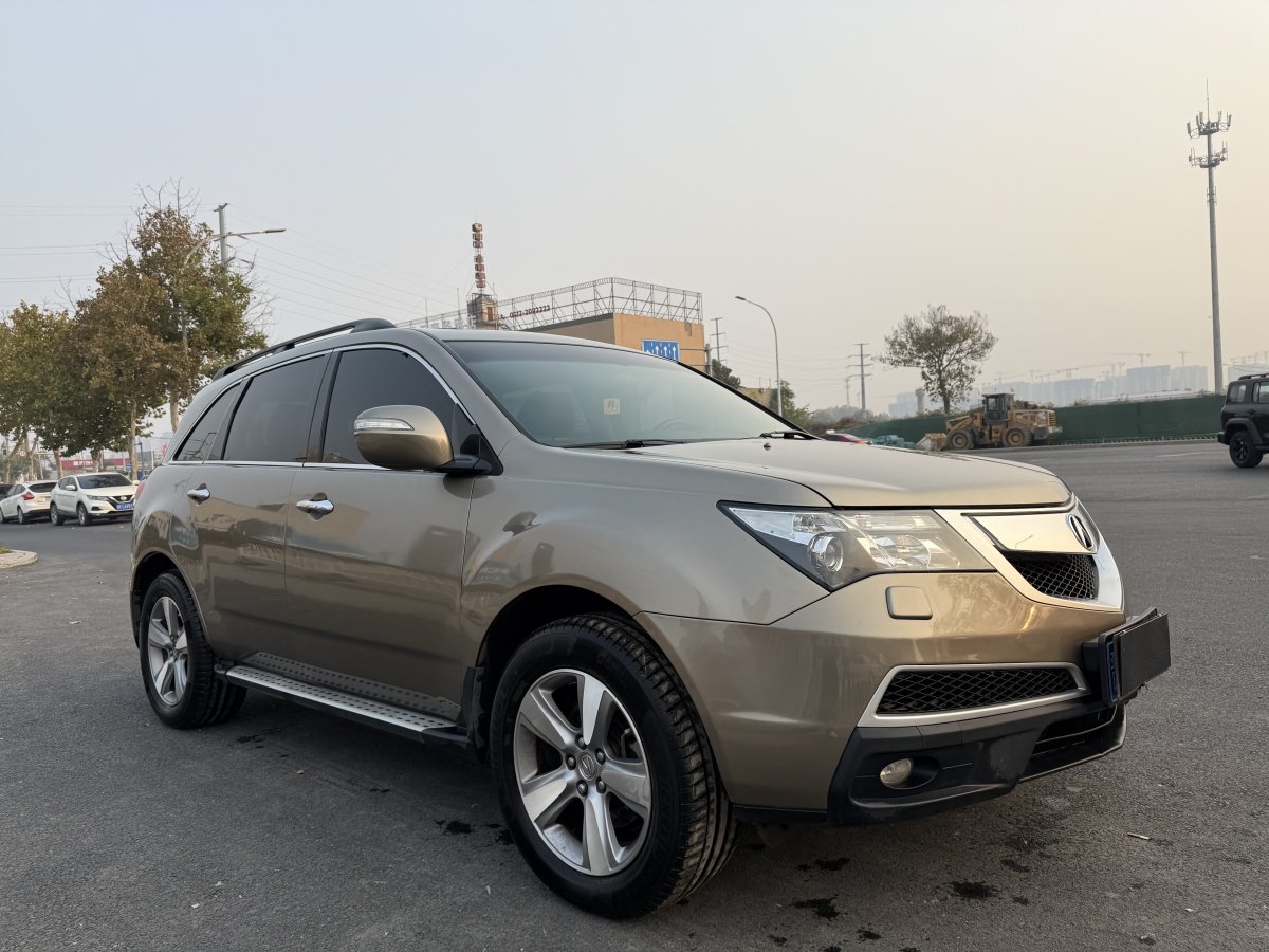 謳歌 MDX  2010款 3.7 標(biāo)準(zhǔn)版圖片