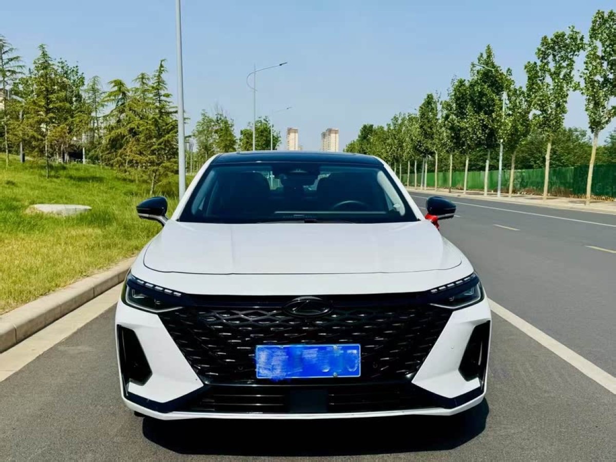 奇瑞 艾瑞澤8  2022款 1.6T DCT臻圖片