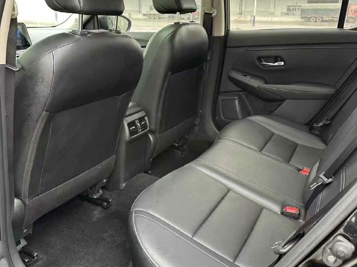 日產(chǎn) 軒逸  2022款 1.6L TOP CVT奢享版圖片