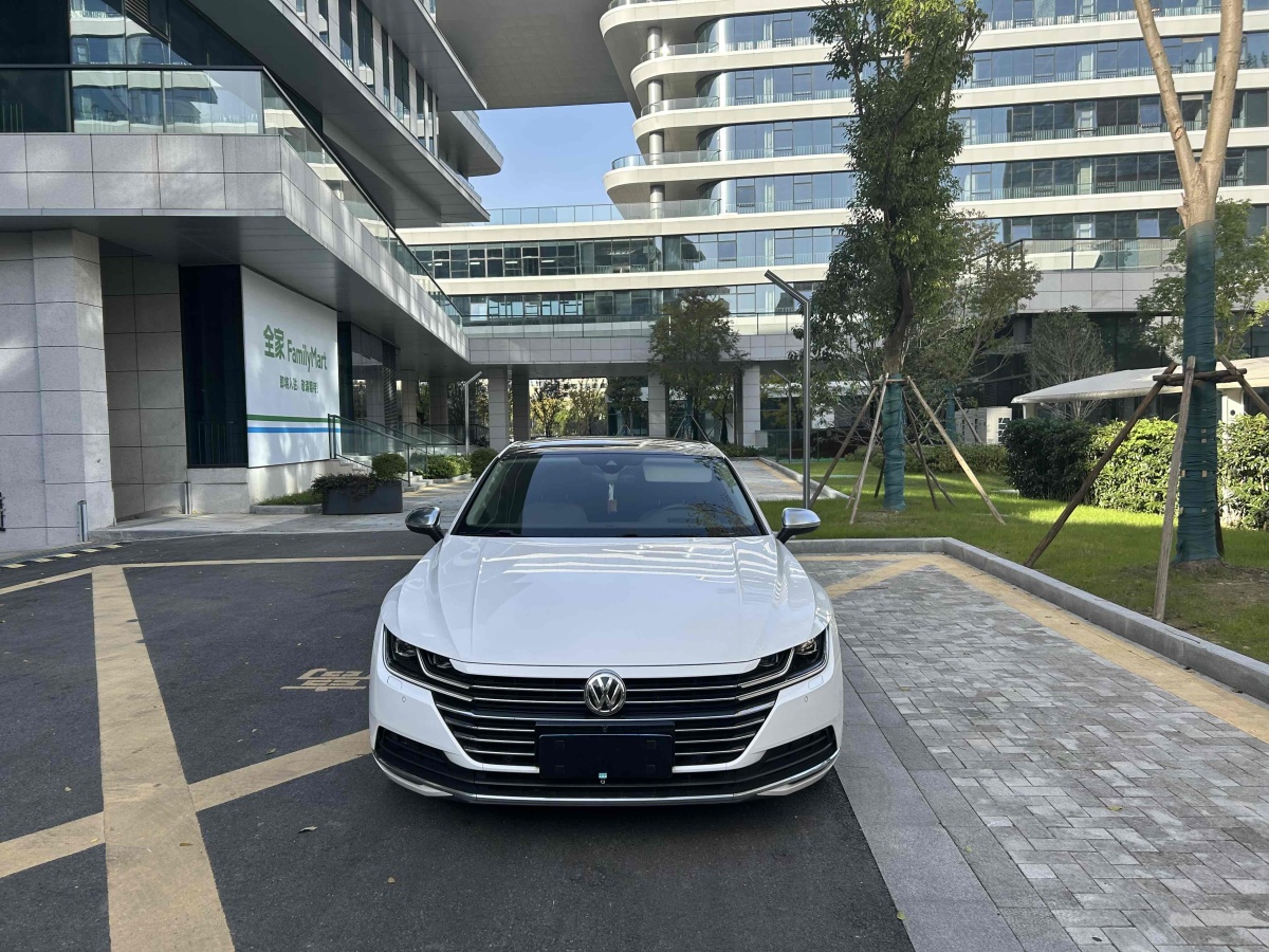 大眾 一汽-大眾CC  2019款 380TSI 曜顏版圖片