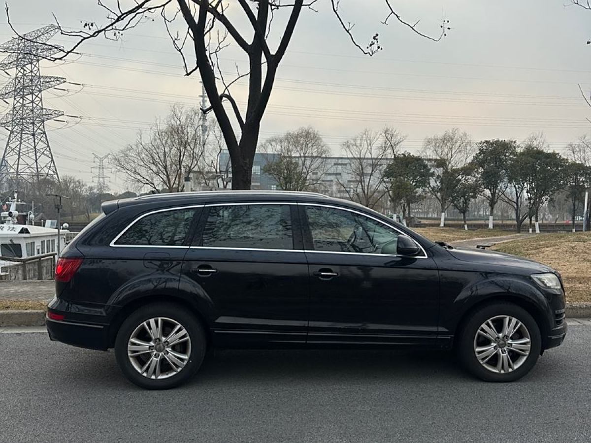 奧迪 奧迪Q7  2012款 3.0 TFSI 專享型(200kW)圖片