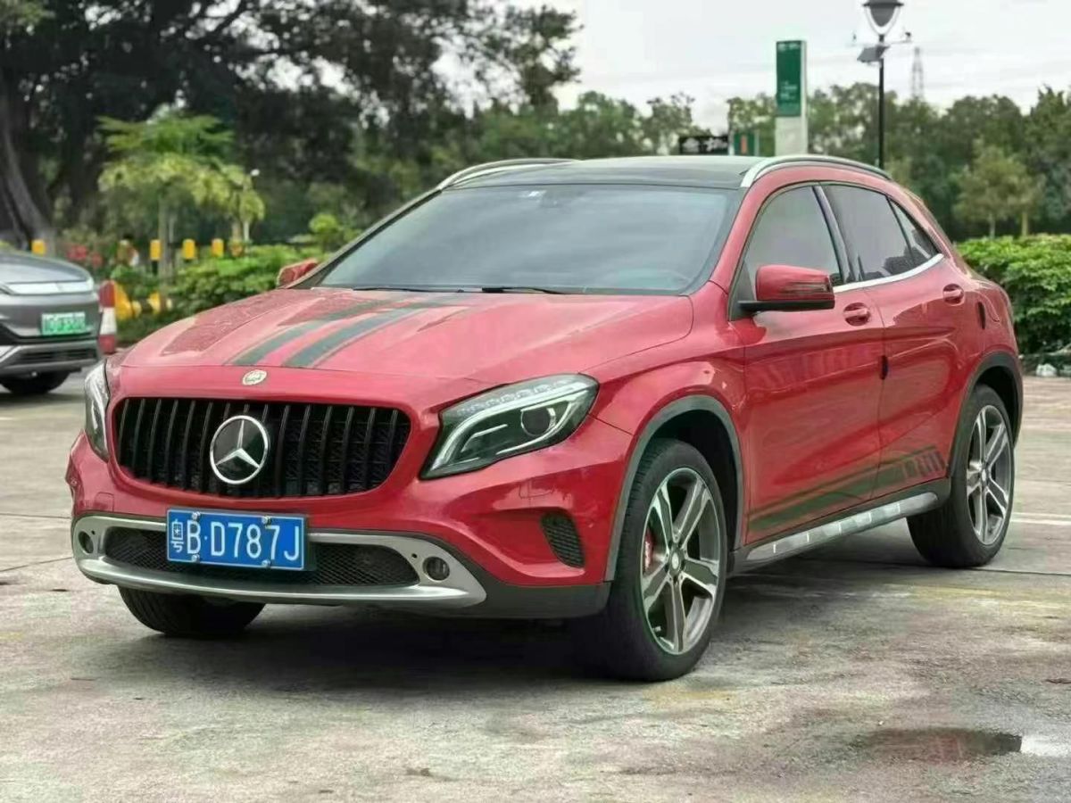 奔馳 奔馳GLA  2015款 GLA 220 4MATIC 豪華型圖片