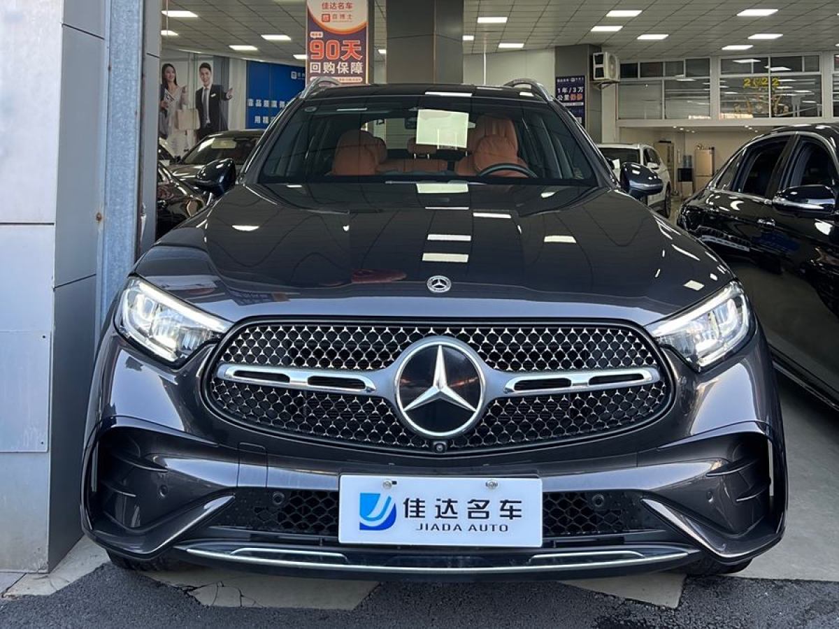 奔馳 奔馳GLC  2024款 改款 GLC 260 L 4MATIC 豪華型 5座圖片