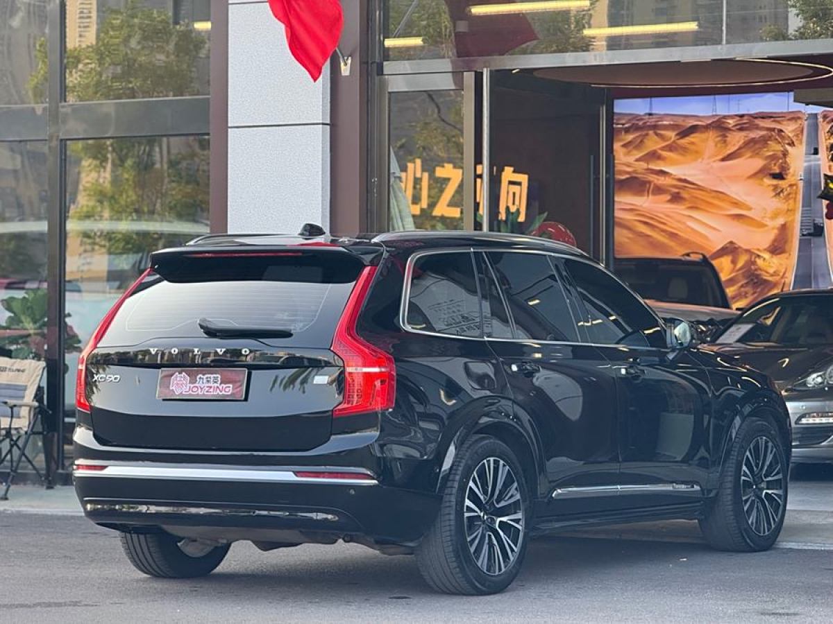 沃爾沃 XC90新能源  2023款 T8 RECHARGE 智尊豪華版 7座圖片