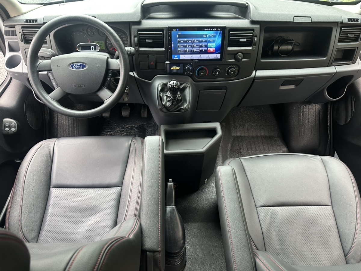 Ford New Generation Quanshun2019 2.2t multi-functional long shaft middle top 7 seat national VI图片