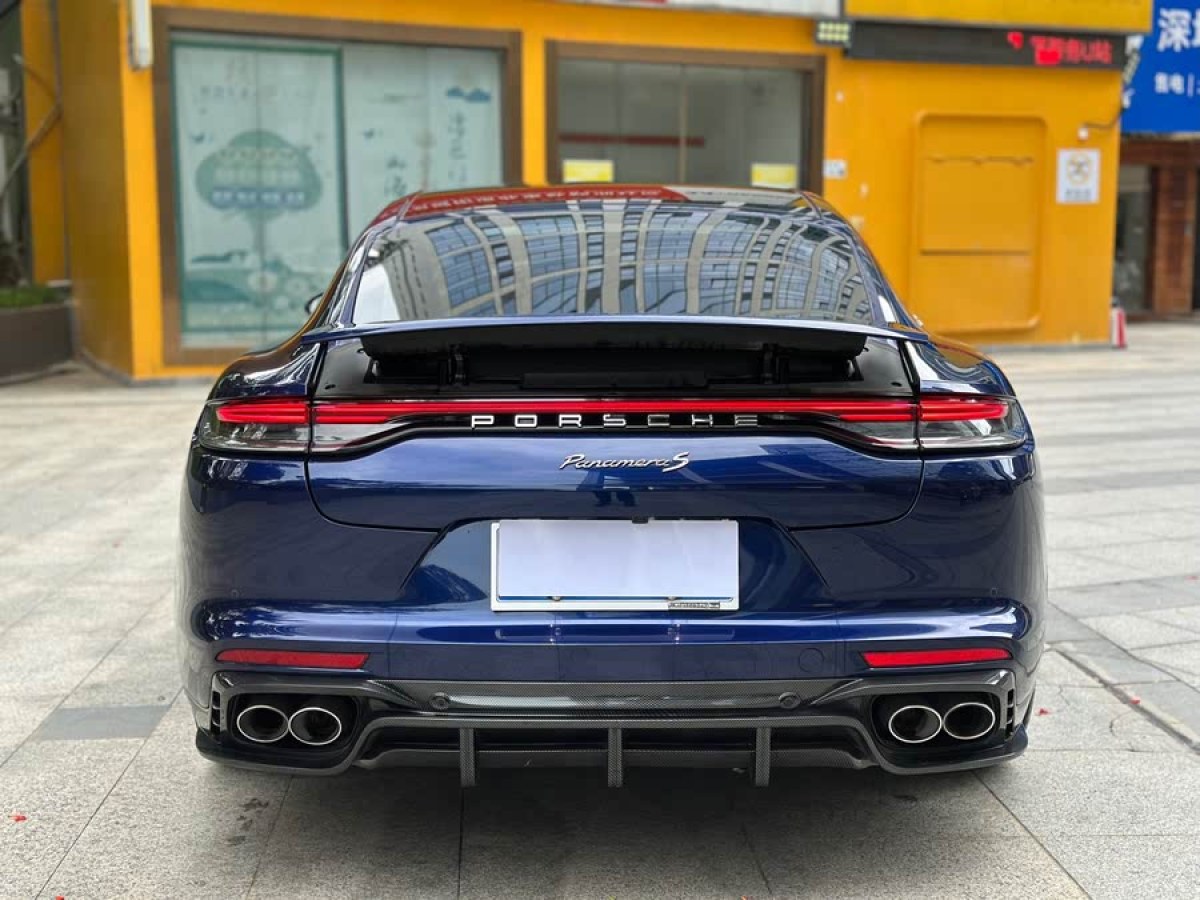 保時(shí)捷 Panamera  2022款 Panamera 行政加長(zhǎng)版 2.9T圖片