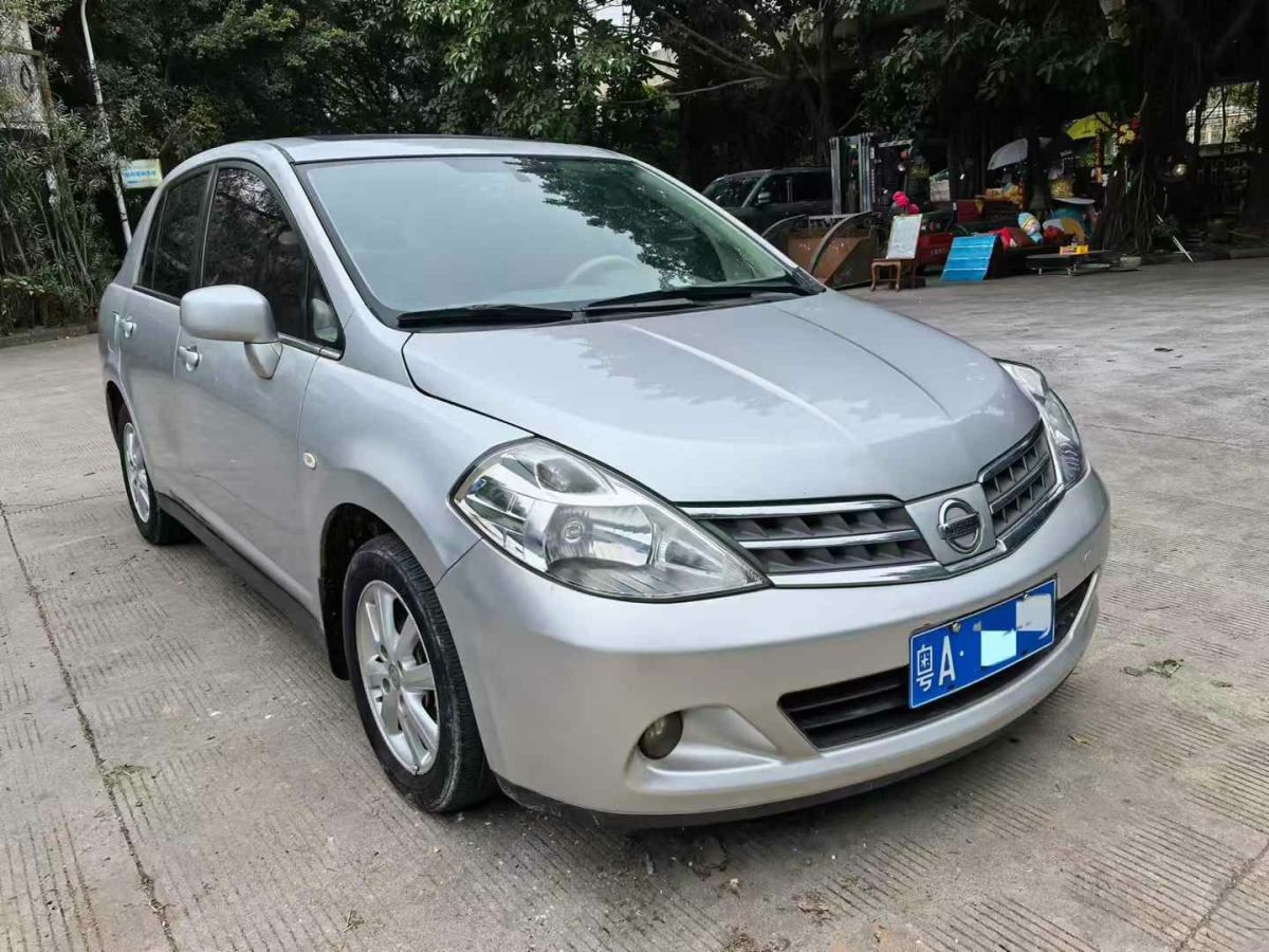 日產(chǎn) 頤達(dá)  2009款 1.6L 自動(dòng)科技版圖片