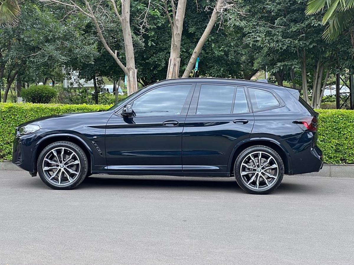 2023年5月寶馬 寶馬X3  2023款 xDrive30i 領(lǐng)先型 M曜夜套裝