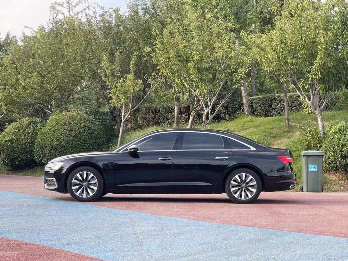 奥迪 奥迪A6L  2021款 45 TFSI 臻选致雅型图片