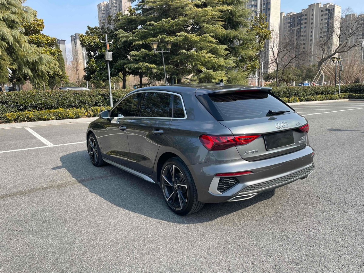 奧迪 奧迪A3  2023款 改款 Sportback 35 TFSI 時(shí)尚致雅型圖片