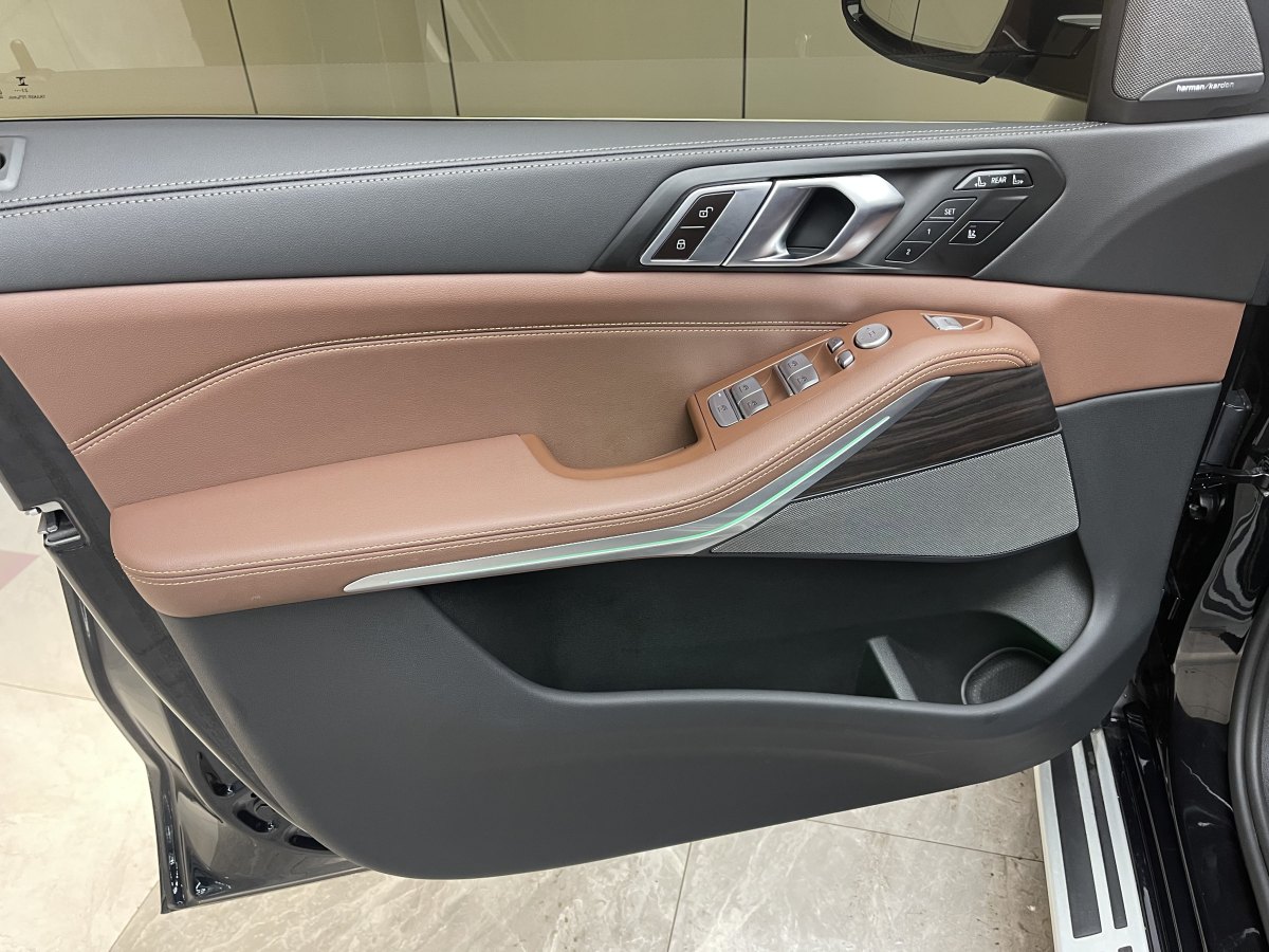 寶馬 寶馬X7  2023款 xDrive40i 領先型豪華套裝圖片
