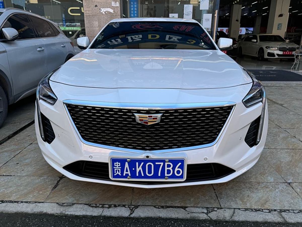 凱迪拉克 CT6  2019款 28T 時(shí)尚型圖片