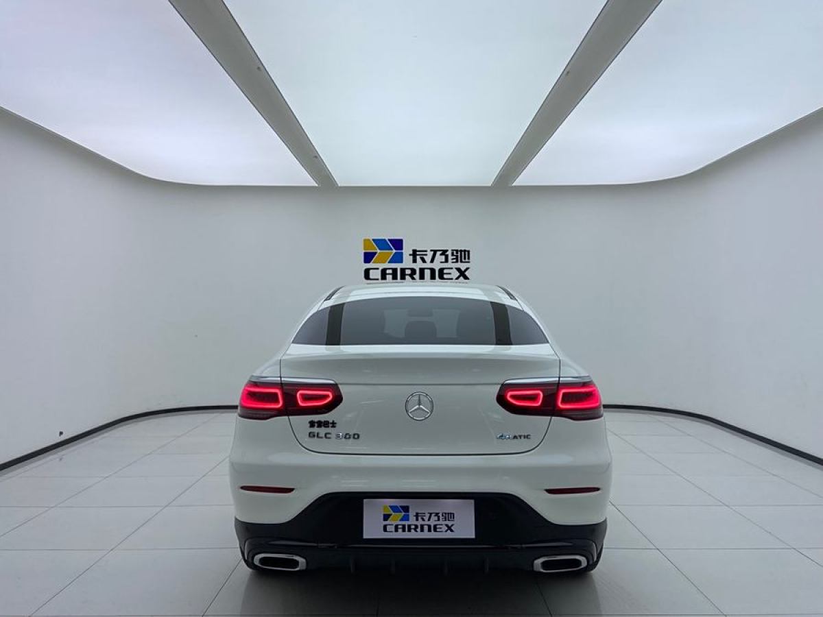 奔馳 奔馳GLC  2021款 GLC 300 4MATIC 轎跑SUV圖片