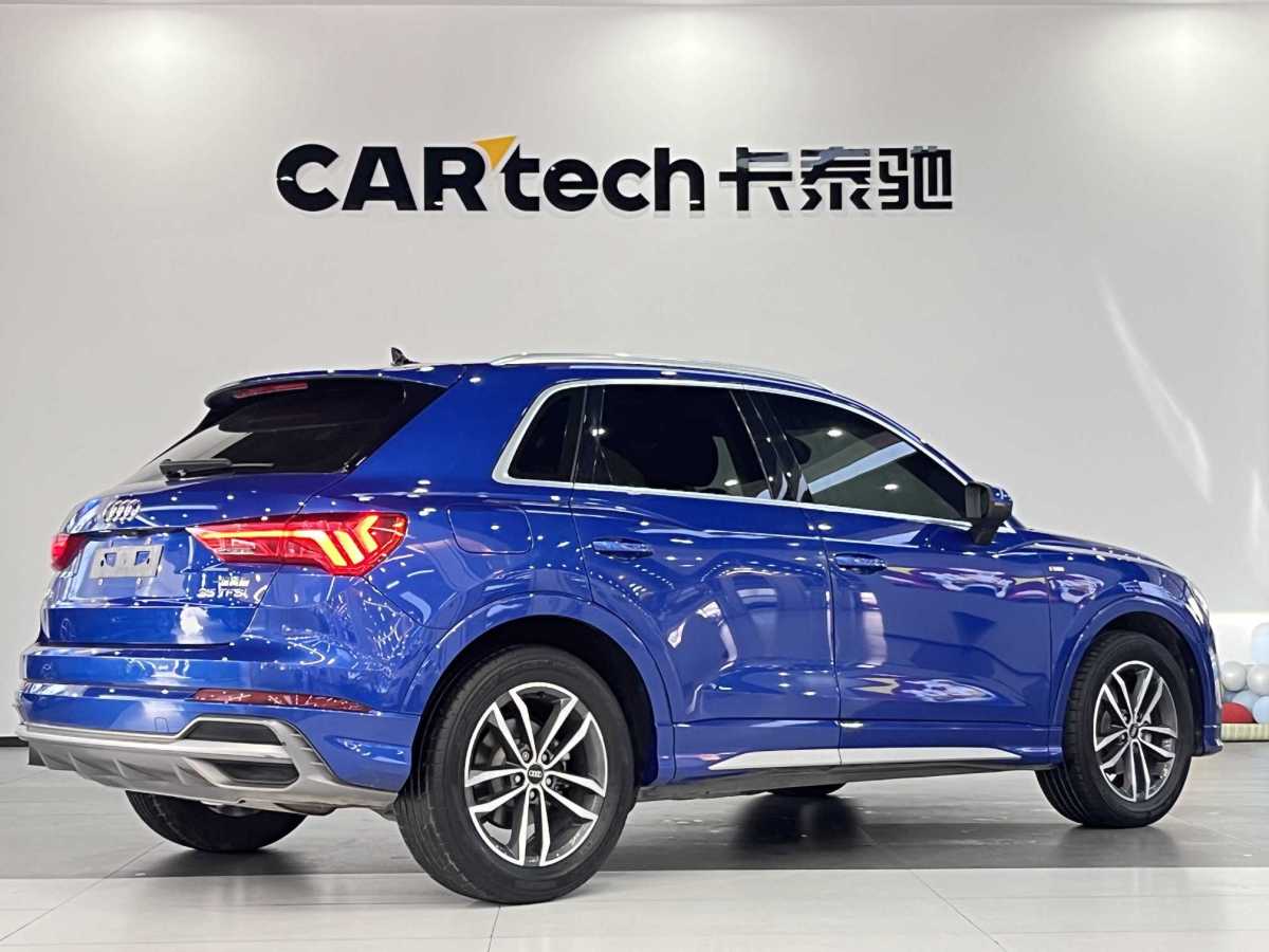 奧迪 奧迪Q3  2022款 35 TFSI 進(jìn)取動感型圖片