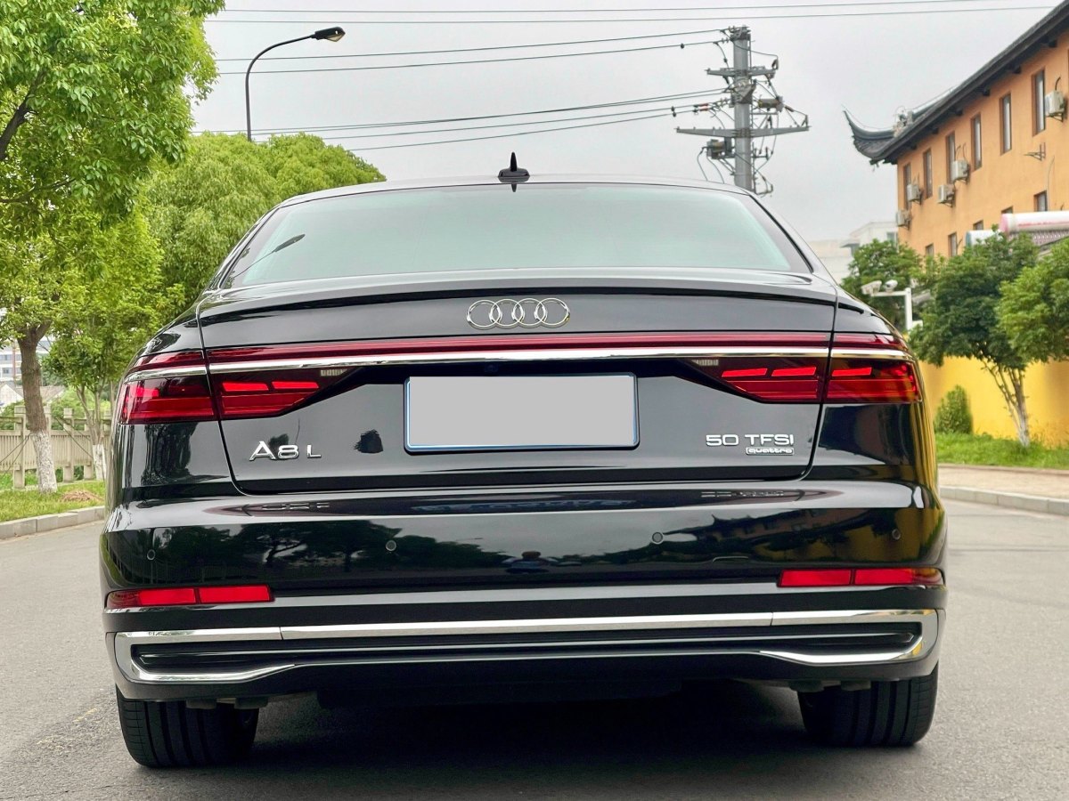 奧迪 奧迪A8  2024款 A8L 45 TFSI quattro 豪華型圖片