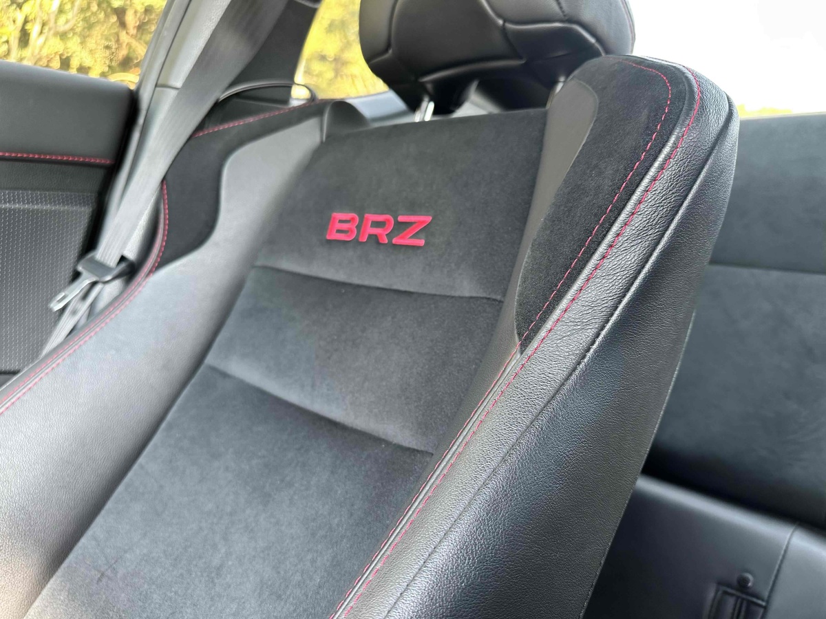 斯巴魯 BRZ  2017款 2.0i 自動(dòng)type-RS版圖片