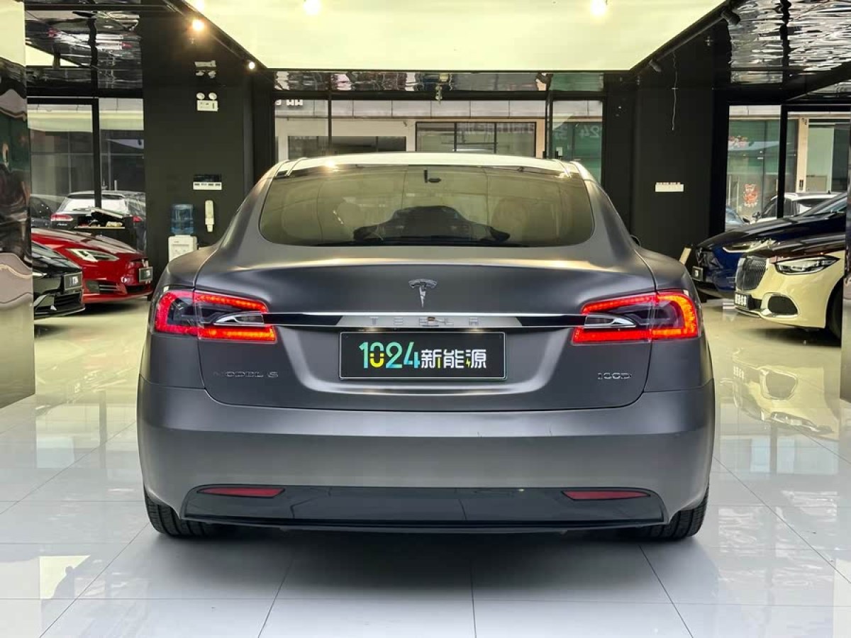 特斯拉 Model S  2017款 Model S 100D 長續(xù)航版圖片