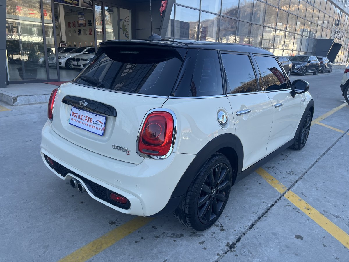 MINI MINI  2016款 2.0T COOPER S 先鋒派 五門版圖片