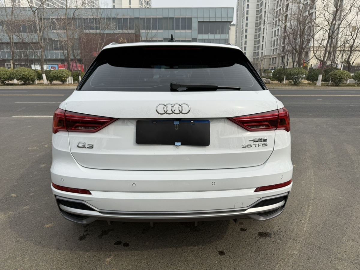 奧迪 奧迪Q3  2024款 35 TFSI 時尚動感型圖片