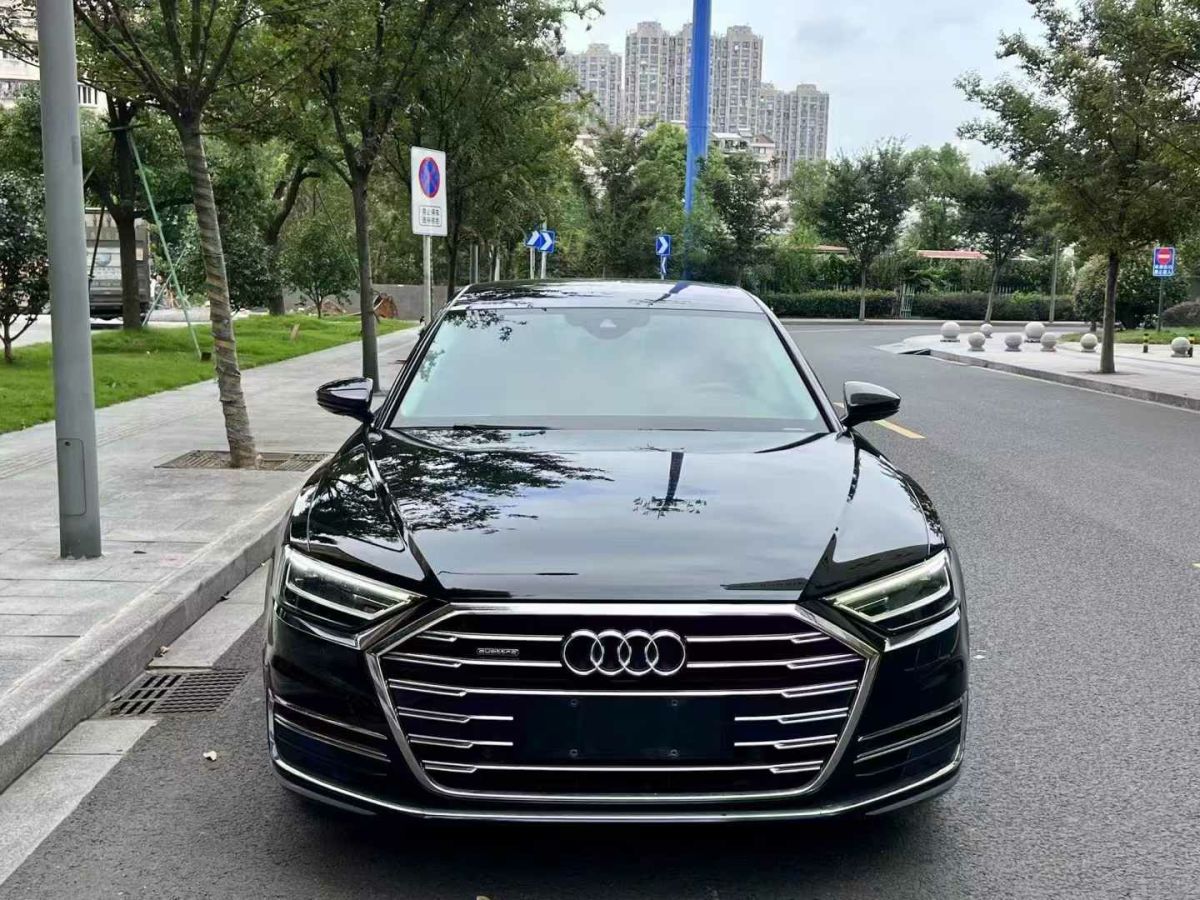 奧迪 奧迪S8  2020款 S8L 4.0TFSI quattro圖片