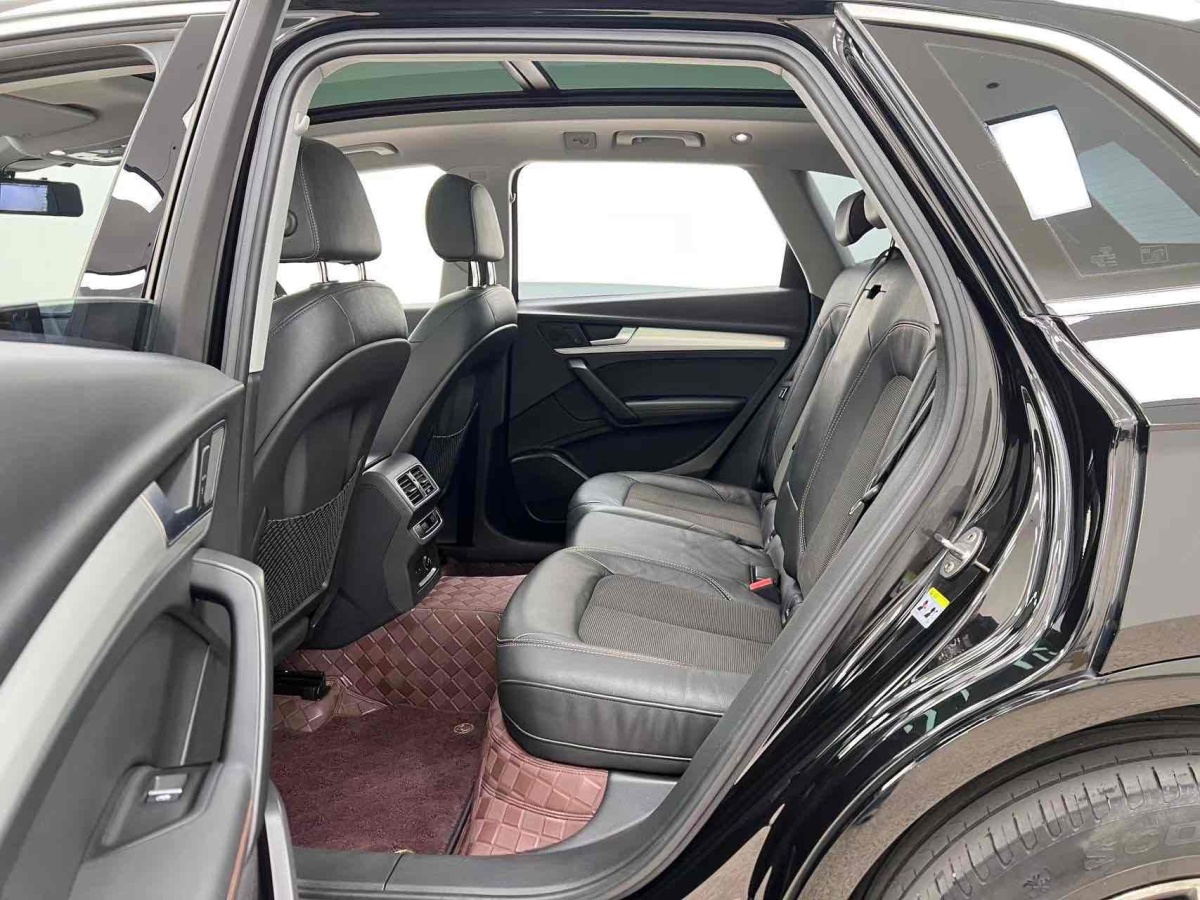奧迪 奧迪Q5L  2020款 改款 40 TFSI 榮享進取型圖片