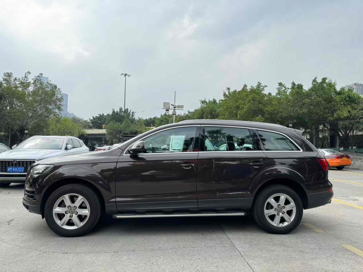 奧迪 奧迪Q7  2015款 35 TFSI 進(jìn)取型圖片