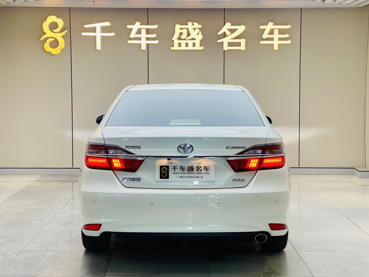 豐田 凱美瑞  2015款 2.0G 領(lǐng)先版圖片