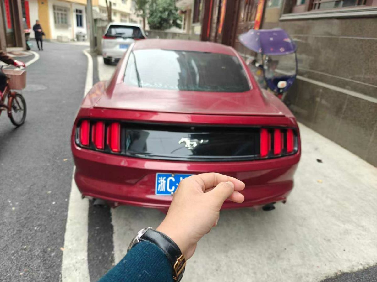 福特 Mustang  2015款 美規(guī)版圖片