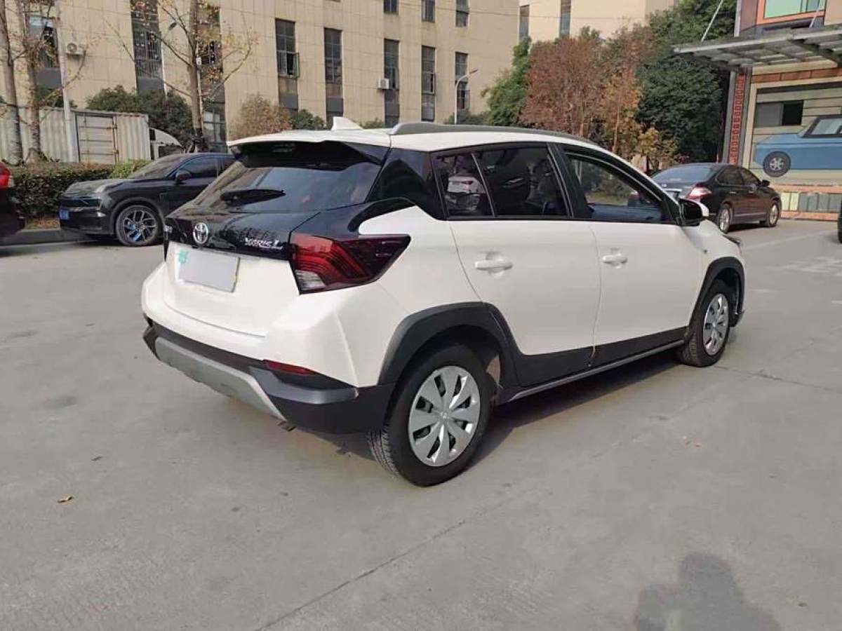 豐田 YARiS L 致炫  2022款 1.5L CVT領(lǐng)先PLUS版圖片