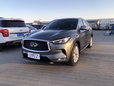 2019年1月 英菲尼迪 QX50 QX50 2.0T CVT兩驅(qū)時(shí)尚版圖片