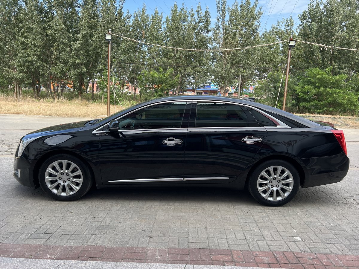 凯迪拉克 XTS  2017款 28T 精英型图片