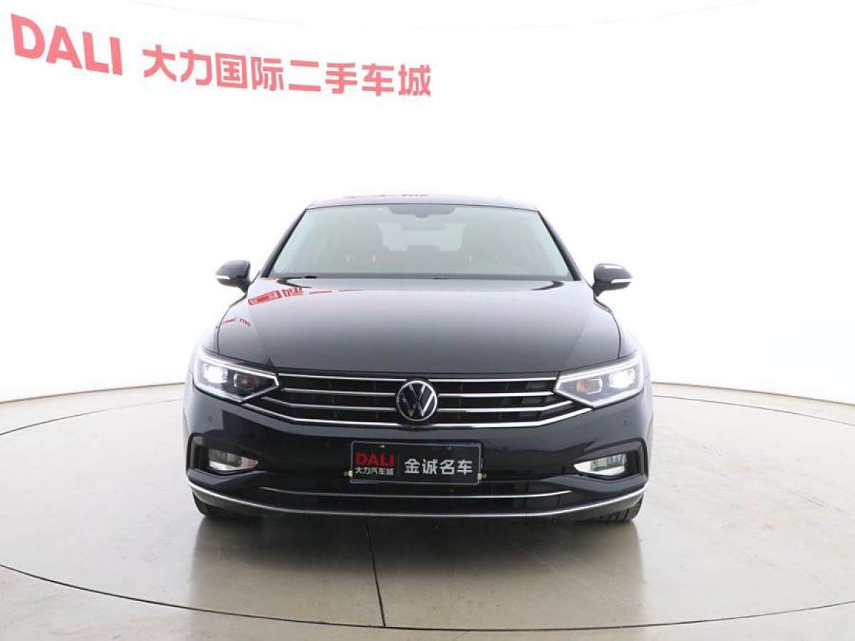 大眾 邁騰  2020款 330TSI DSG 領(lǐng)先型圖片