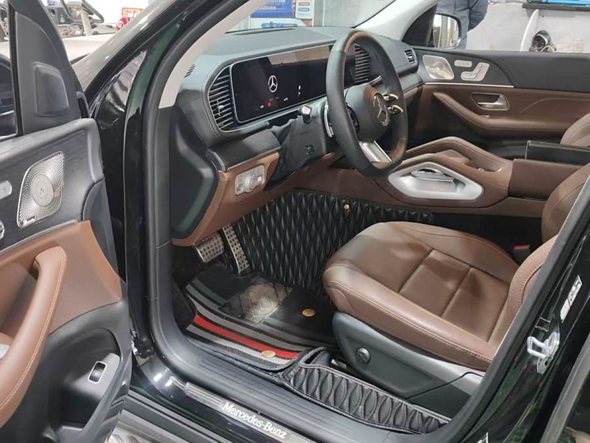 奔馳 奔馳GLS  2024款 GLS 450 4MATIC 時(shí)尚型圖片