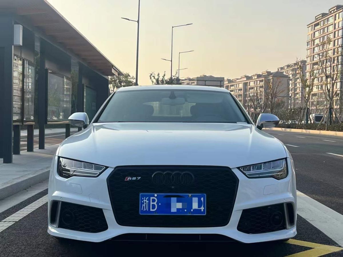 奧迪 奧迪a7 2016款 rs7 4.0t圖片