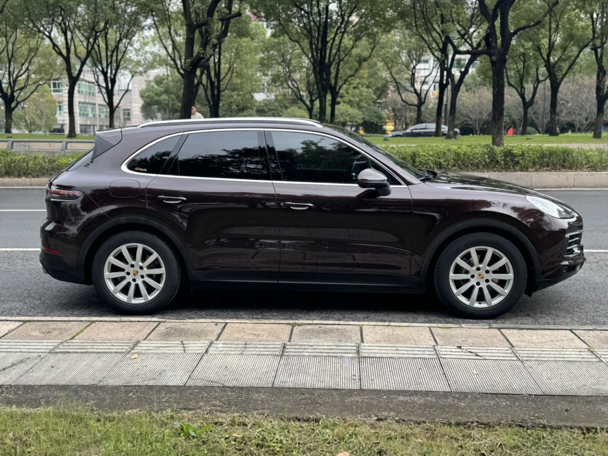 保時(shí)捷 Cayenne  2019款 Cayenne 3.0T圖片