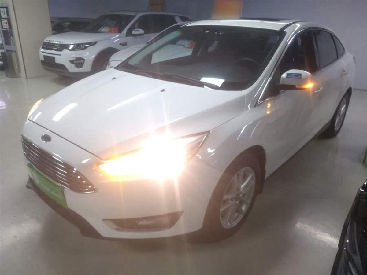 福特 ?？怂? 2015款 三廂 1.6L 自動(dòng)風(fēng)尚型圖片