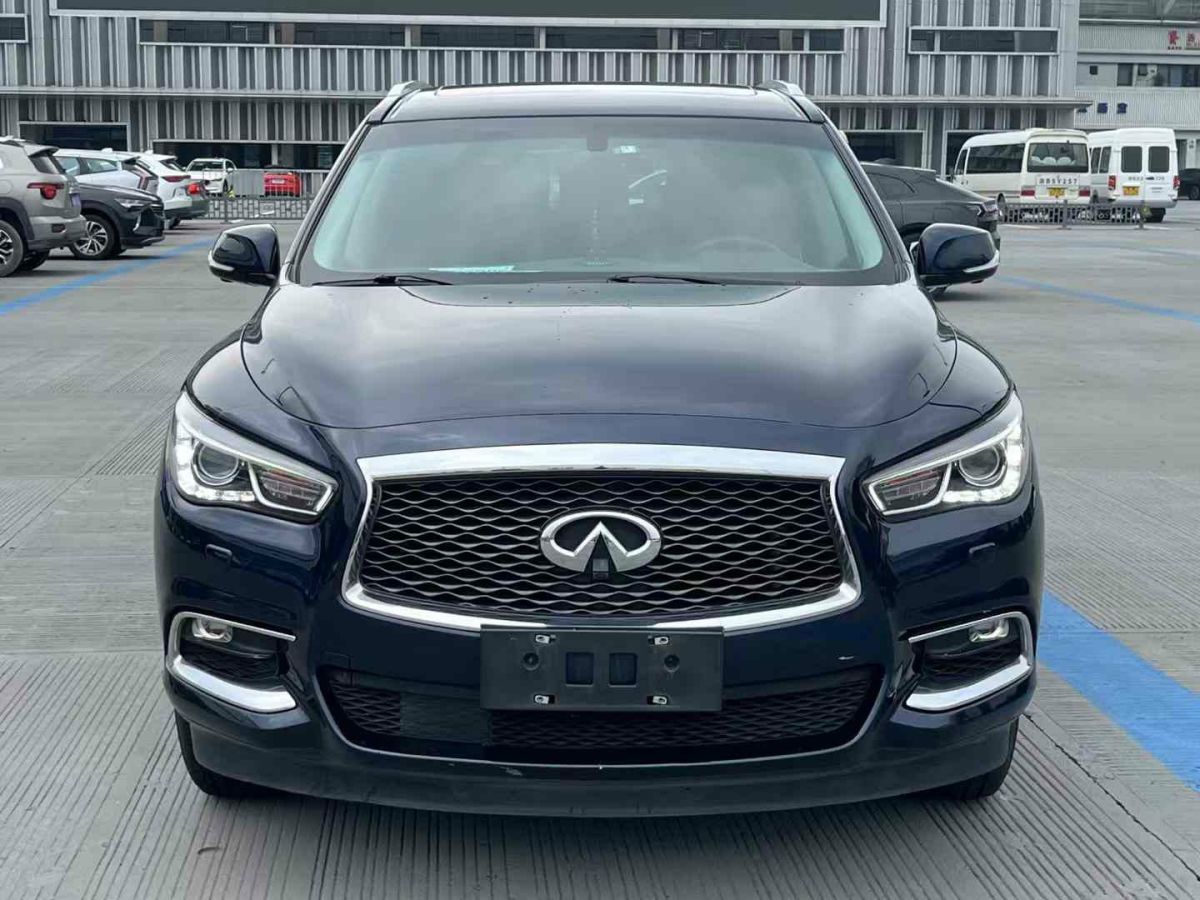 英菲尼迪 QX60  2018款 2.5T Hybrid 兩驅冠軍家庭版圖片