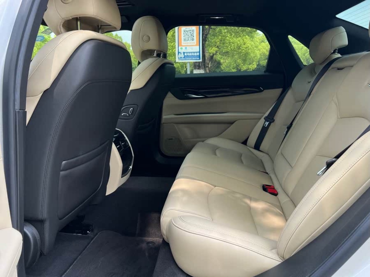 凱迪拉克 CT6  2019款 28T 時尚型圖片