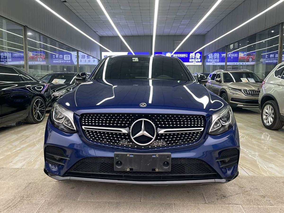 奔馳 奔馳GLC  2022款 改款 GLC 300 4MATIC 轎跑SUV圖片