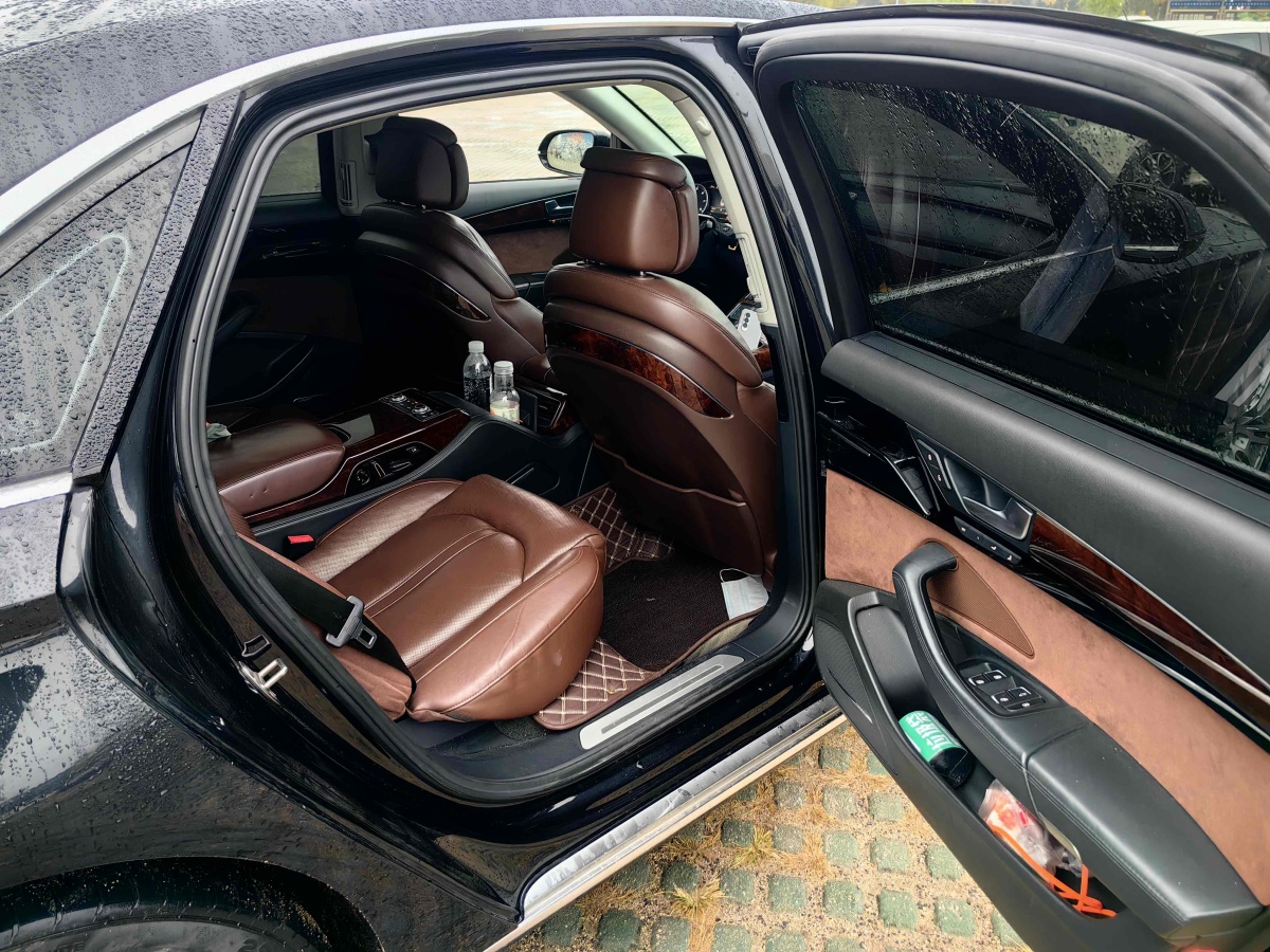 奧迪 奧迪A8  2013款 A8L 45 TFSI quattro豪華型圖片