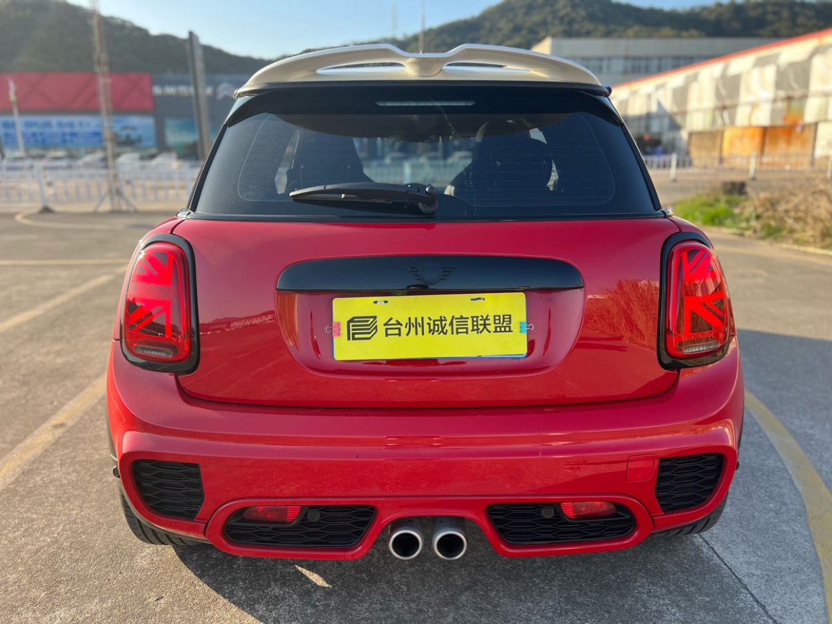 2021年02月MINI MINI  2021款 2.0T COOPER S 叁柒號(hào)紀(jì)念版