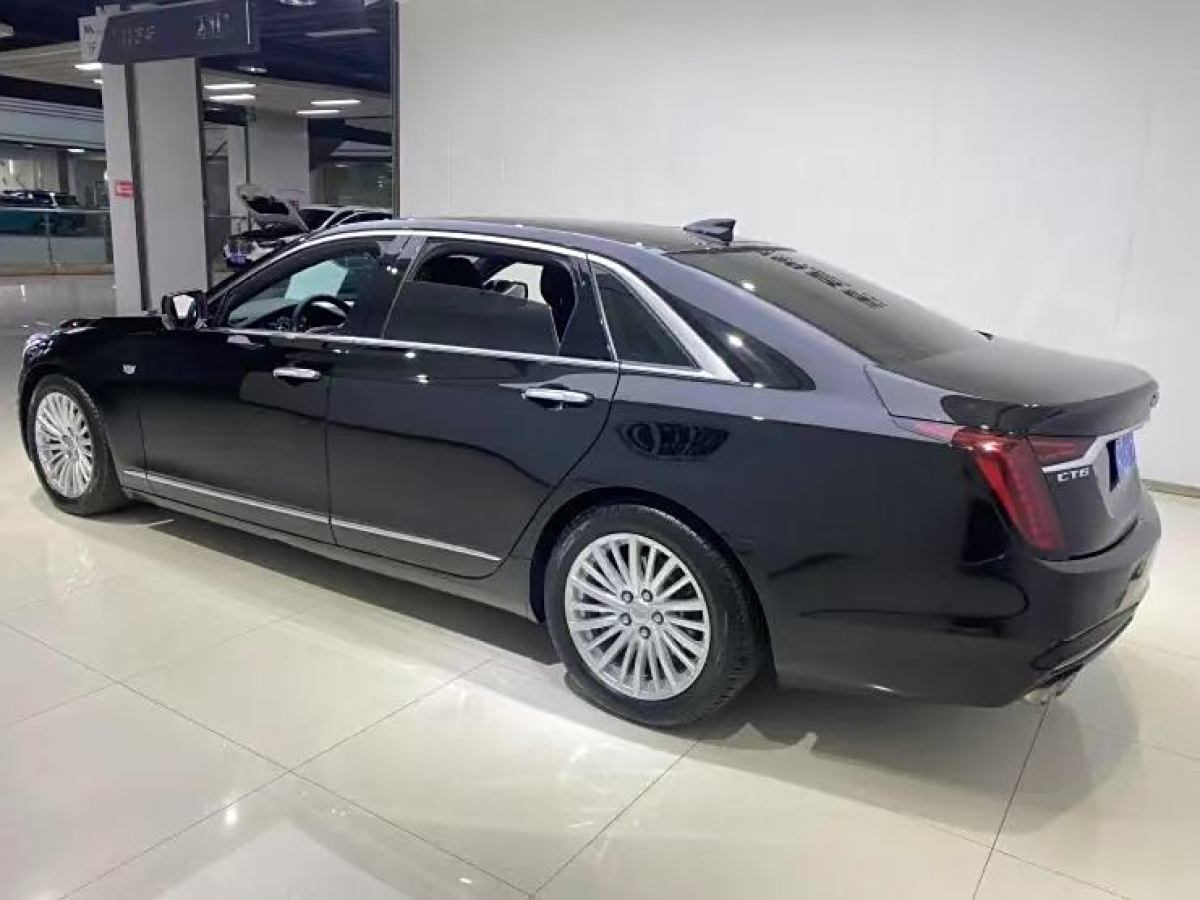 凱迪拉克 CT6  2022款 28T 豪華型圖片