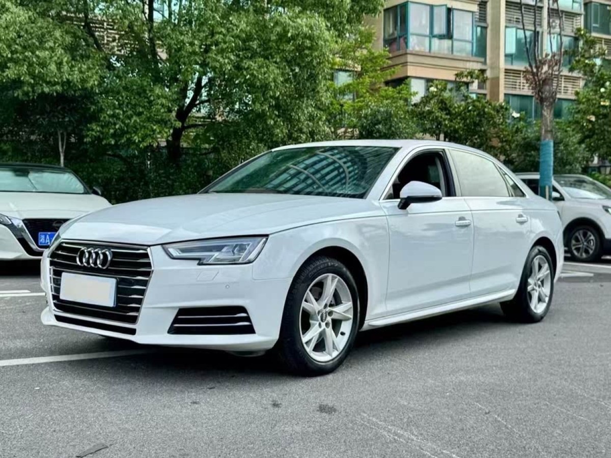 奧迪 奧迪A4L  2018款 30周年年型 40 TFSI 進(jìn)取型圖片