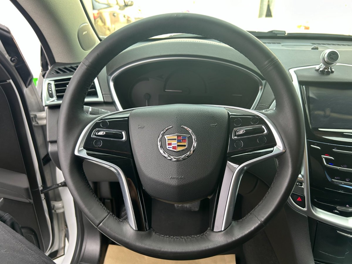 凱迪拉克 SRX  2015款 3.0L 舒適型圖片