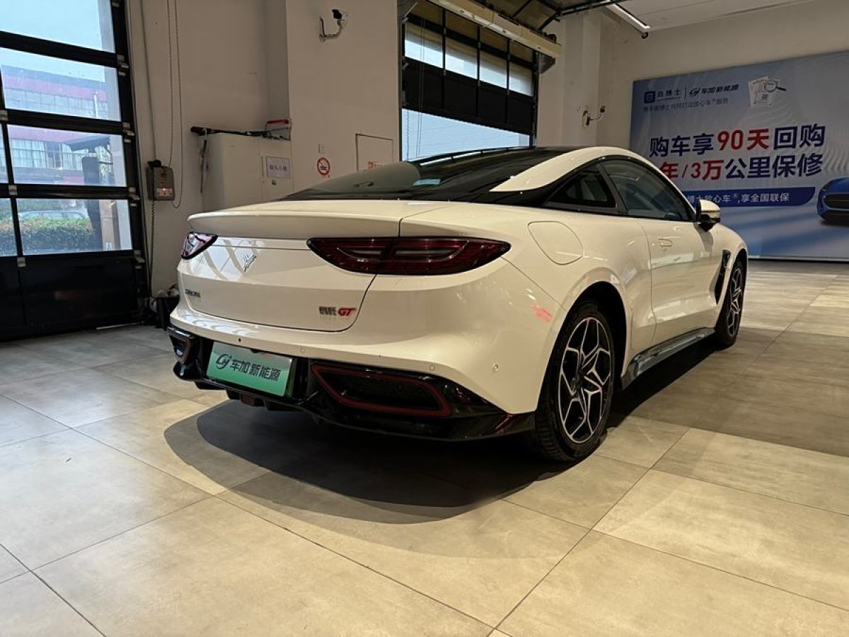 2023年4月哪吒 哪吒GT  2023款 580 AWD