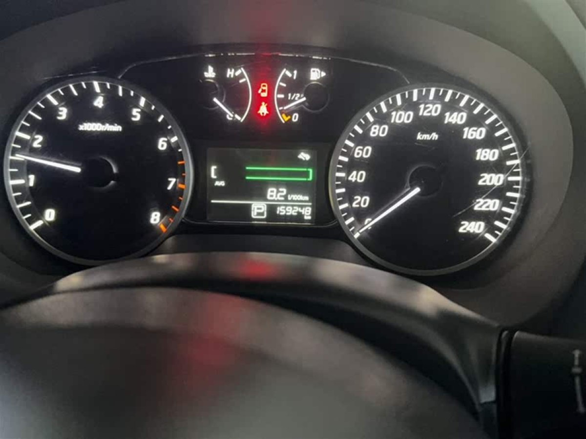 日產(chǎn) 軒逸  2021款 經(jīng)典 1.6XE CVT舒適版圖片