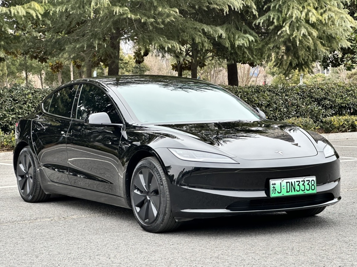 特斯拉 Model Y  2023款 后輪驅(qū)動(dòng)版圖片